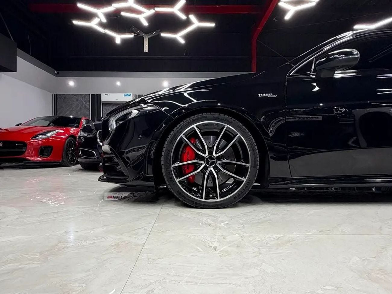 مرسيدس بنز A 35 AMG 4MATIC بريميوم