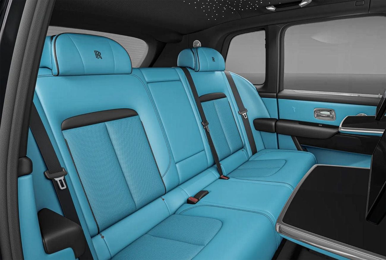 Rolls Royce Cullinan STANDARD 5 seats MY27 Fully Loaded
