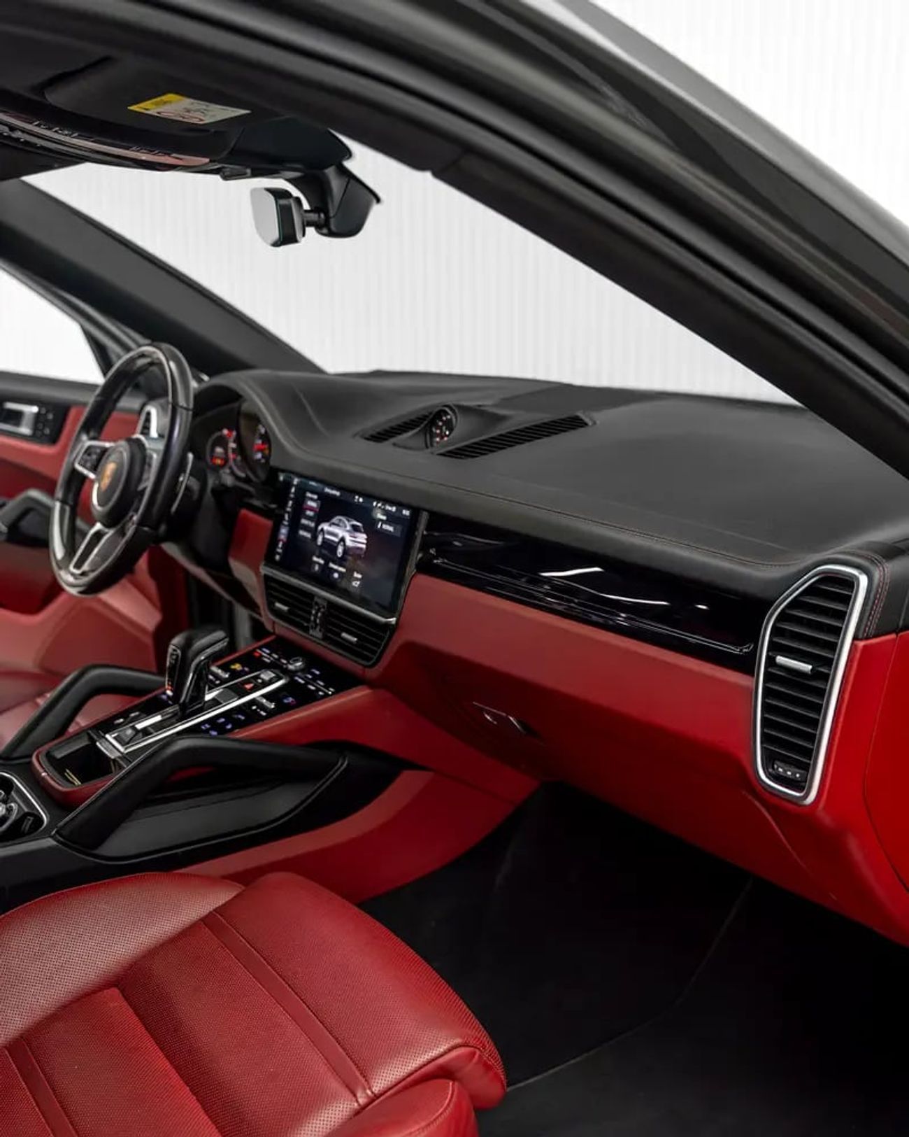 بورش كايان ستاندارد COUPE