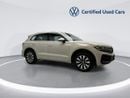 فولكس واجن طوارق ELEGANCE Touareg Elegance+ 3L Tirano| Ex-Demo Car | Luxury 4MOTION SUV | Panoramic Sunroof | IQ.LIGHT HD Matr