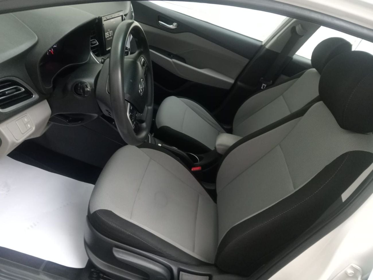 Hyundai Accent GL Hyundai Accent 2023 NO CONVENIENCE FEES Full Service History Single Owner 0% Down Payment