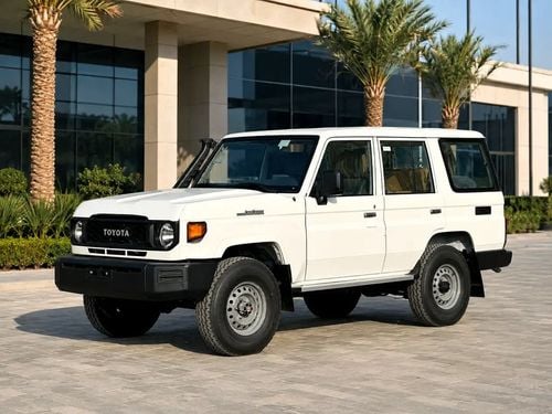 Toyota Land Cruiser Pick Up LC 76 LX