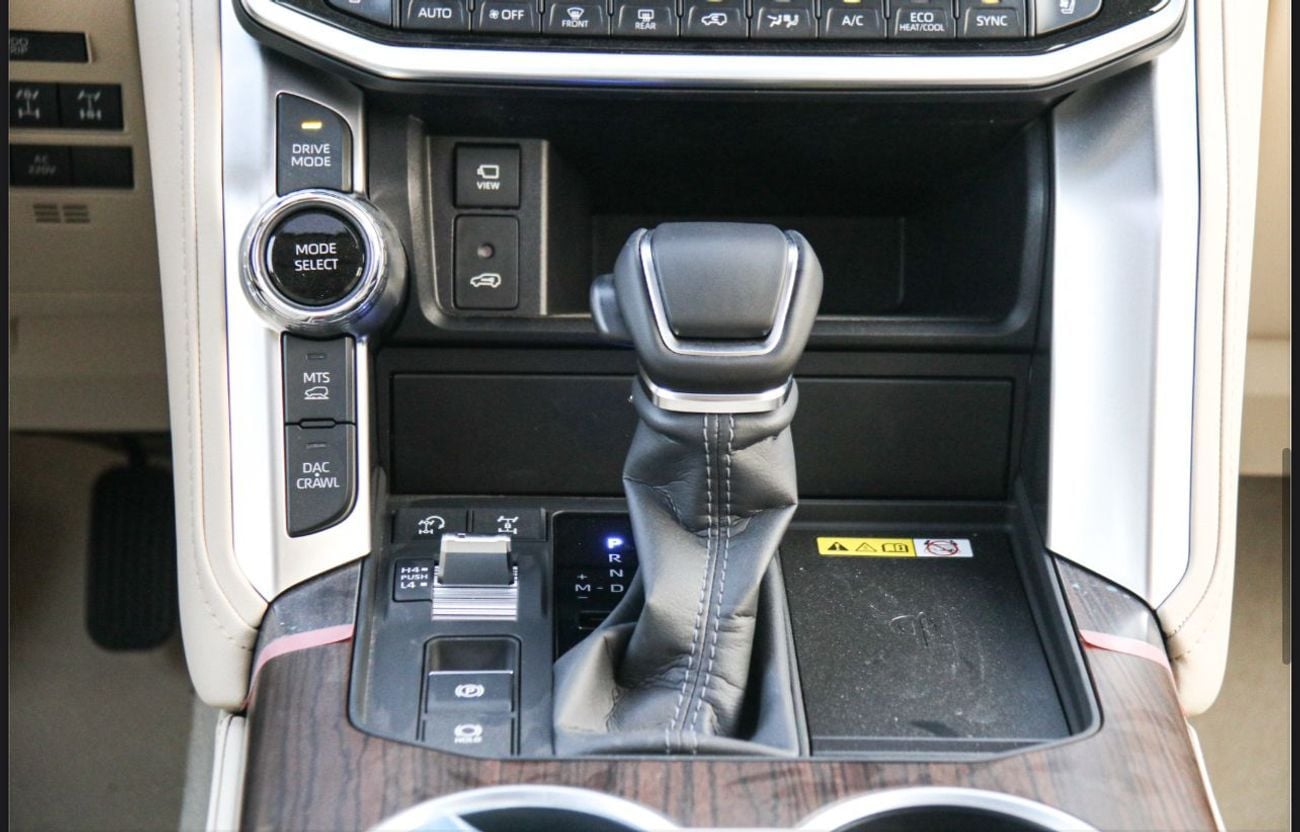 تويوتا لاند كروزر TOYOTA LAND CRUISER 3.5L HYBRID