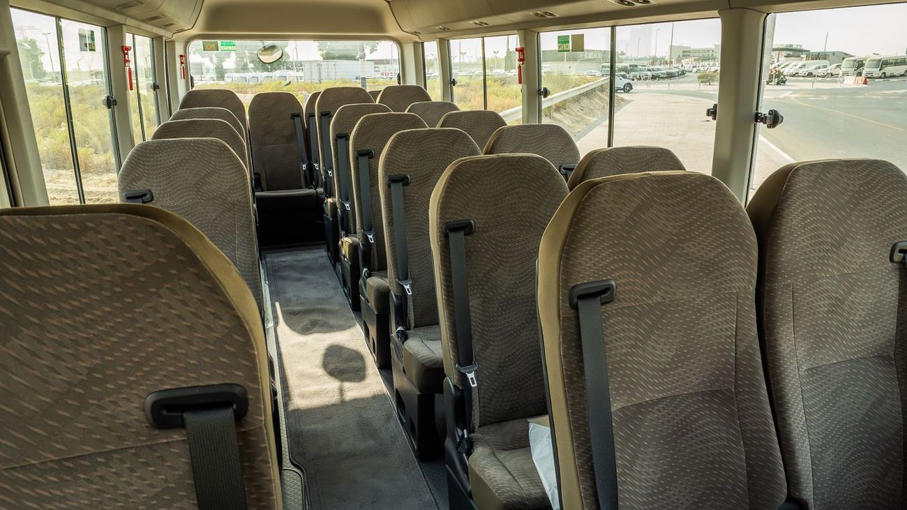 Toyota Coaster TOYOTA COASTER 2.7 MT 23SEATS RR-2026YM