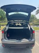 جاكوار F بيس آر سبورت R-SPORT