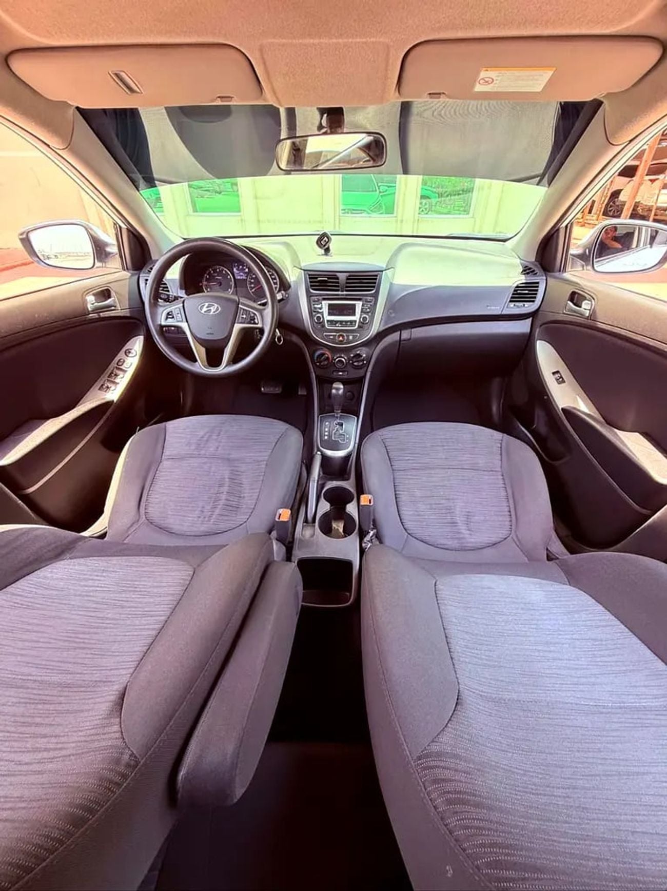 Hyundai Accent GCC Specs - Well Maintained