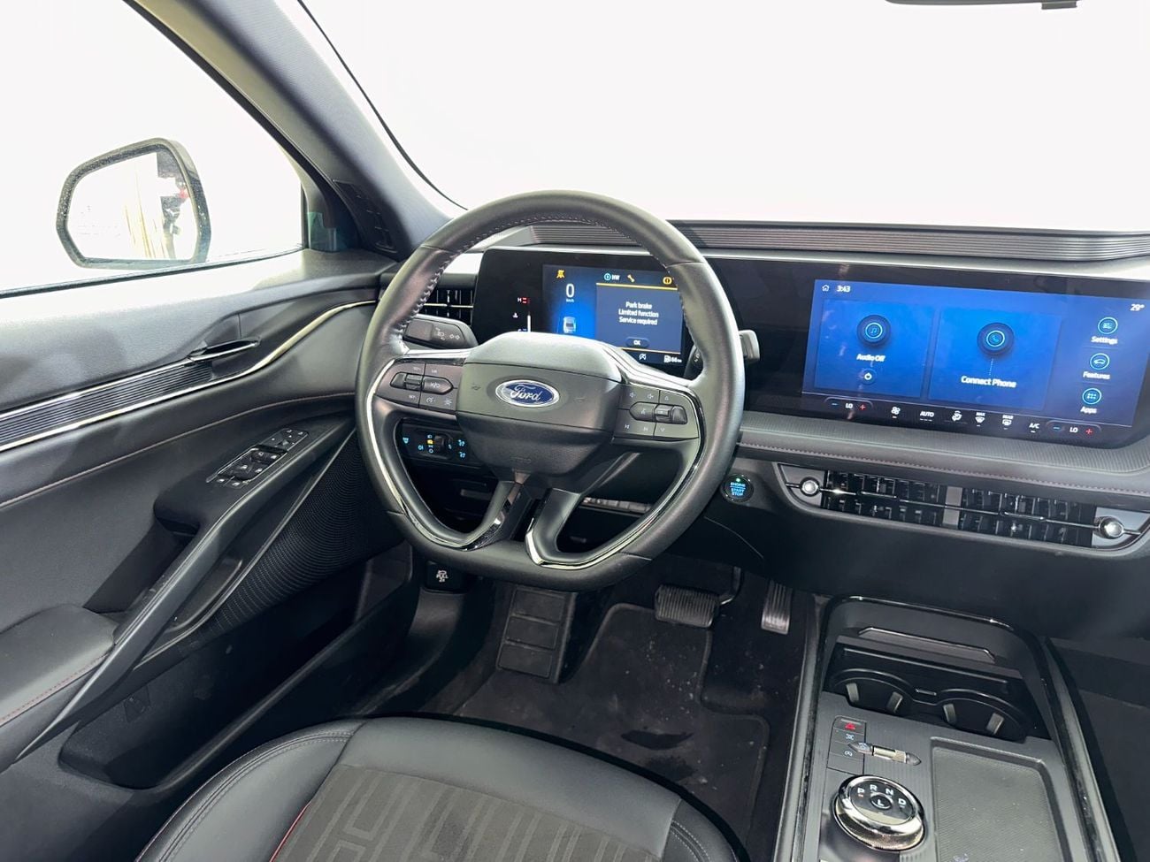 Ford Taurus AMBIENTE TPC2223 / AL TAYER MOTORS/ AL QOUZ SHOWROOM