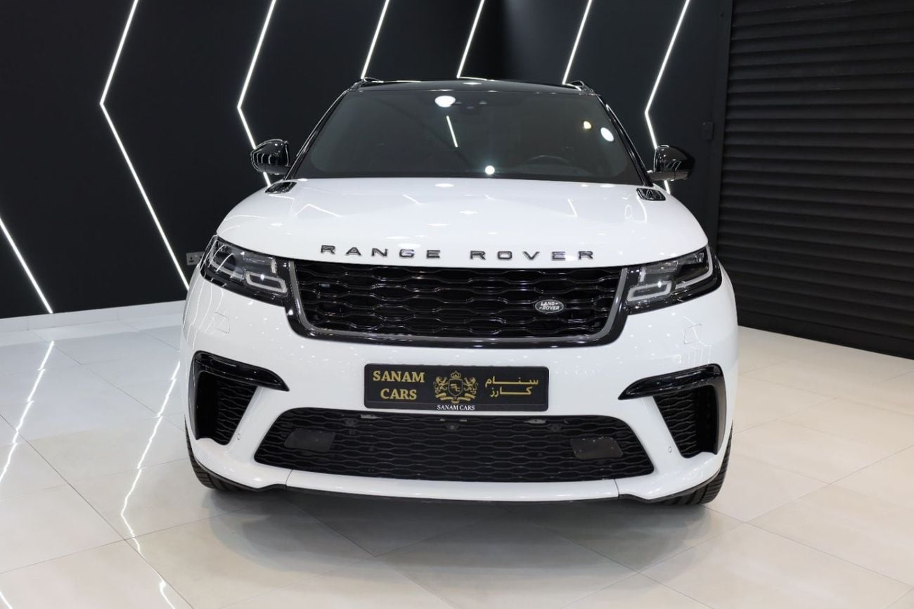 لاند روفر رينج روفر فيلار SVAutobiography Dynamic 5.0L 2020 Range Rover Velar SV Autobiography, Rear Entertainment Display, Panoramic Roof, GCC Specs!!
