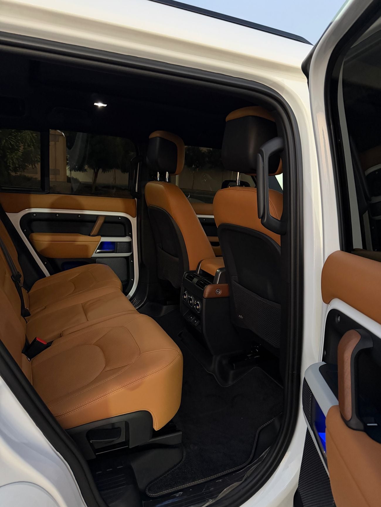 Land Rover Defender 110 HSE P400