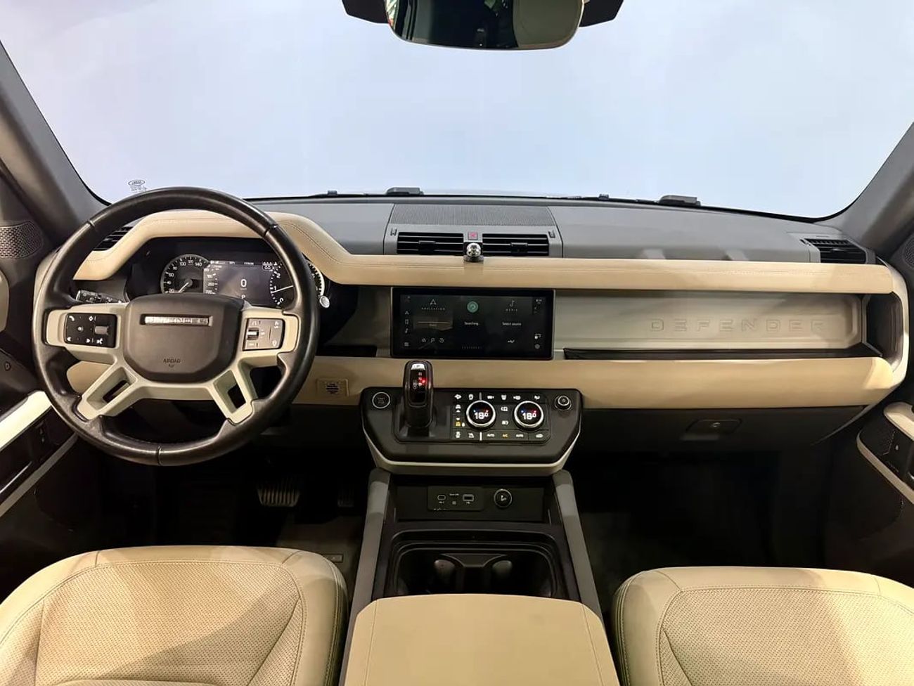 Land Rover Defender 110 SE P300 GCC Specs