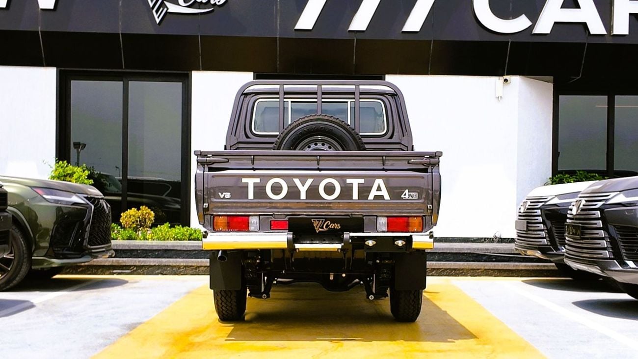 Toyota Land Cruiser 70