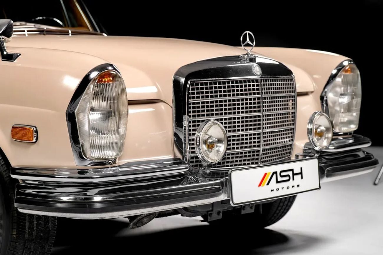 مرسيدس بنز 280SE 280 SE 3.5 Coupe (W111) | 64,434kms | Japanese Delivery | Highly Original