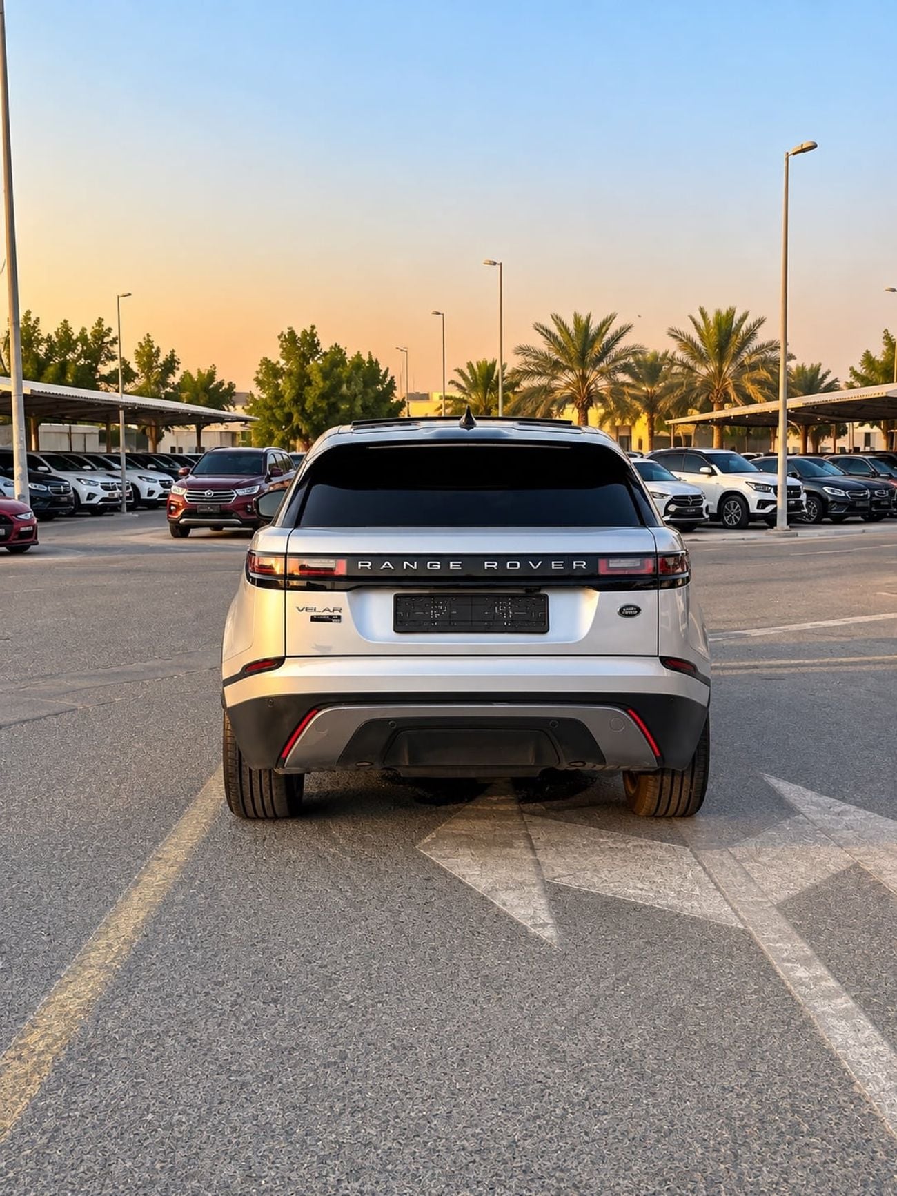 لاند روفر رينج روفر فيلار S 2019 Range Rover Velar P380 S Black Edition