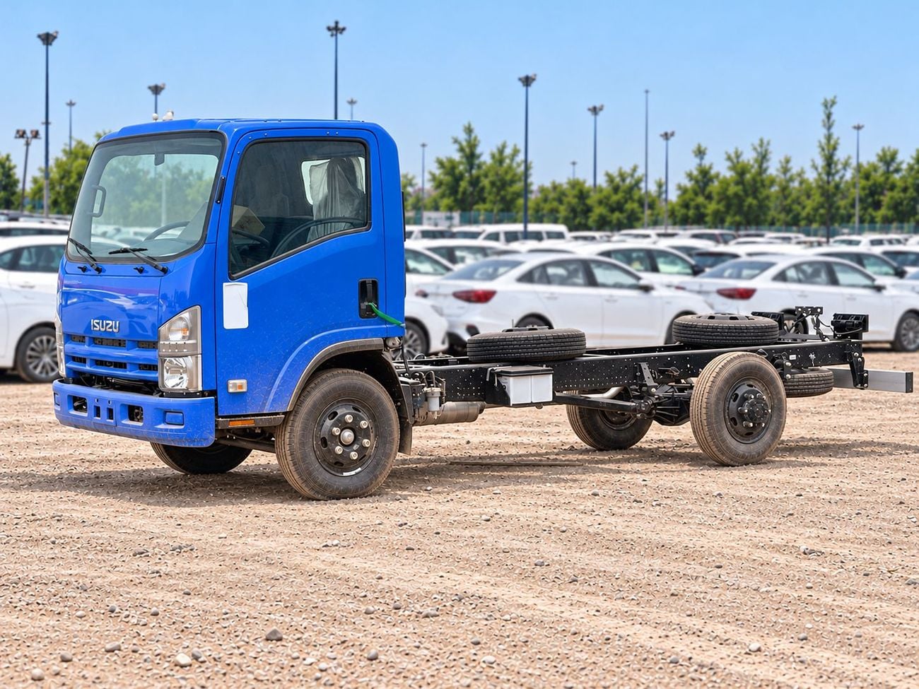 Isuzu NPR 71 - 2026 Isuzu NPR71 - Single Cab Chassis Truck - 4.6L Diesel Manual Blue