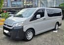 Toyota Hiace DX 2.8L DIESEL STD ROOF MT