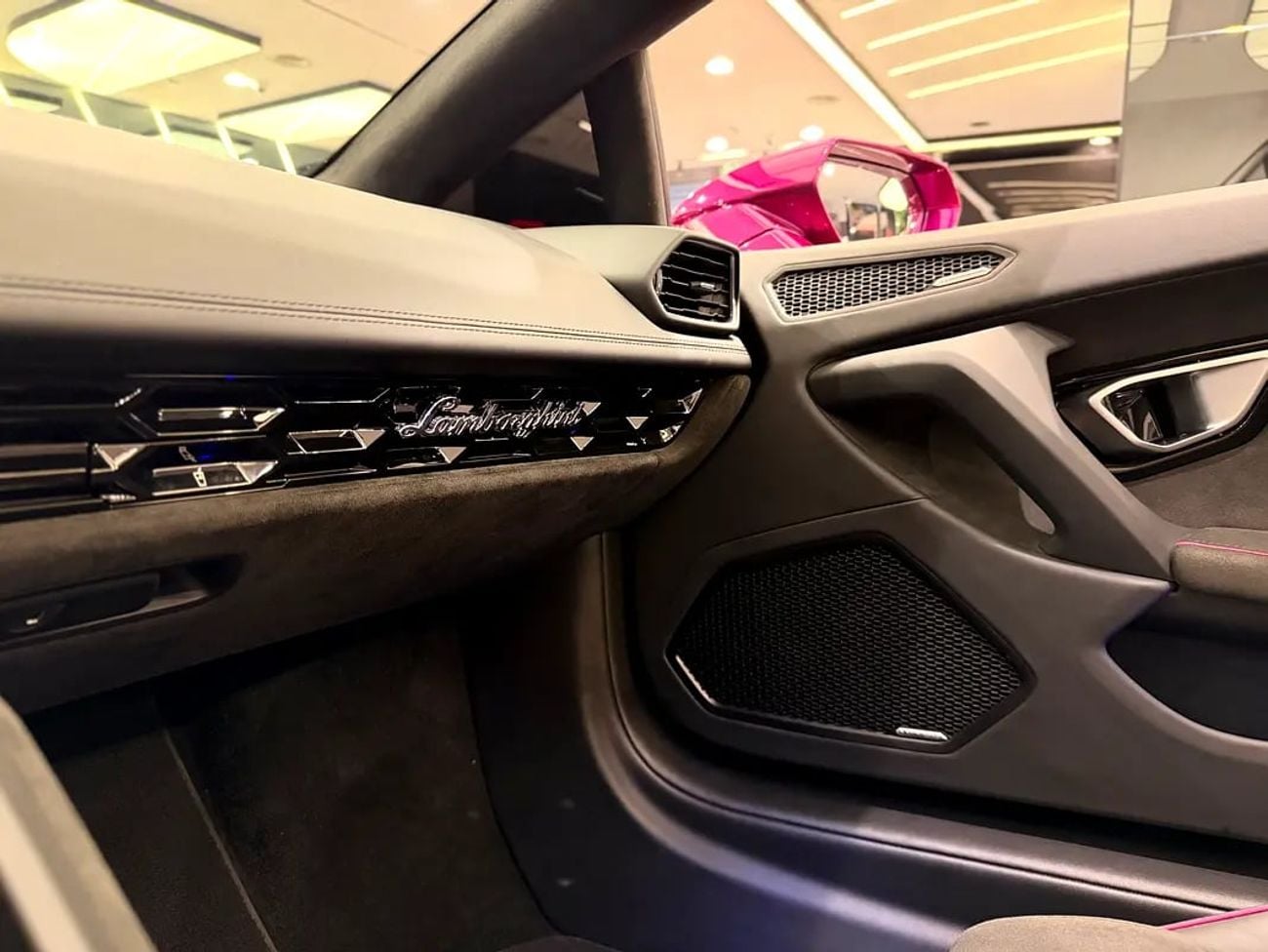 لامبورغيني هوراكان EVO SPYDER European Specs