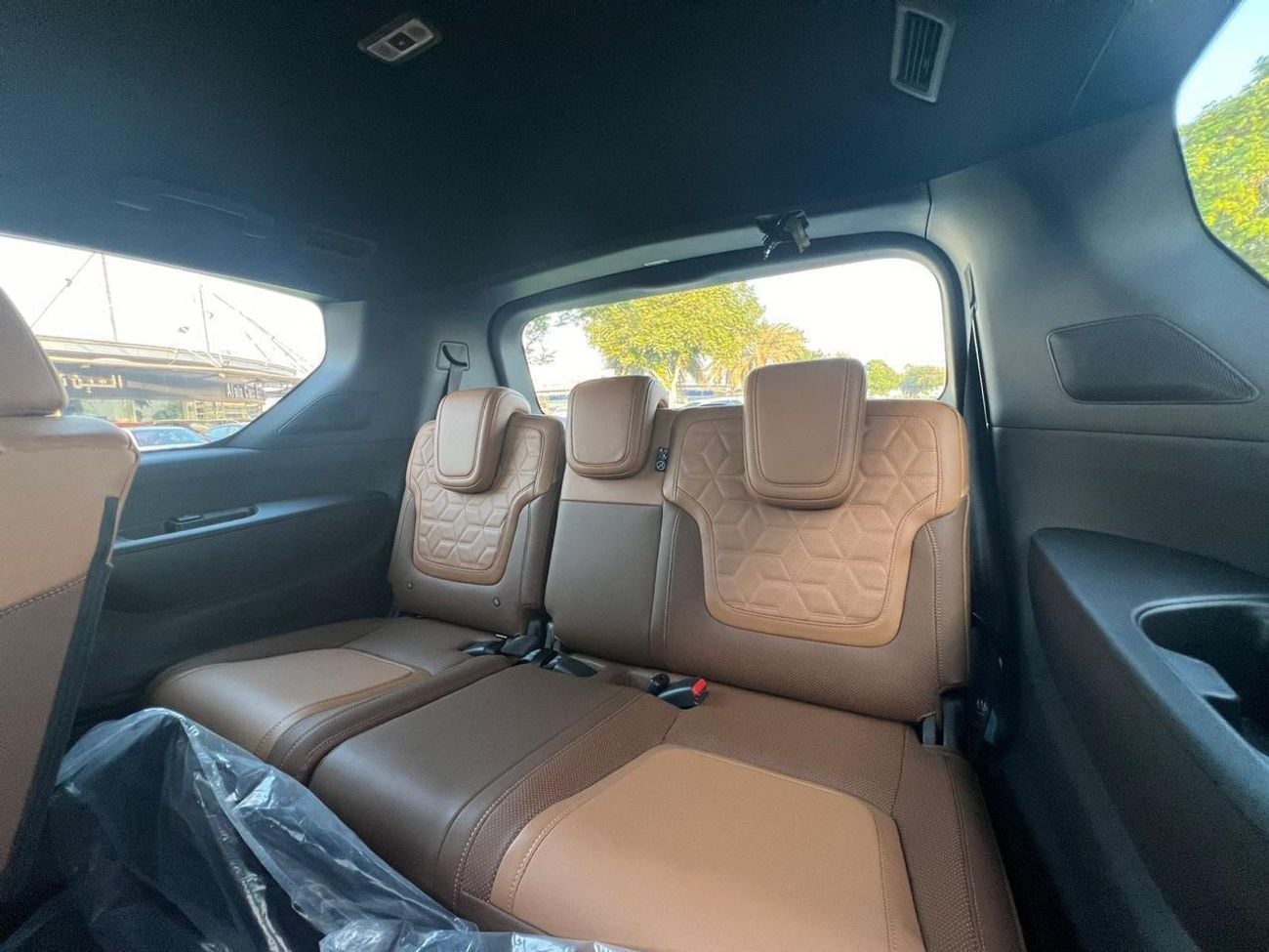 Nissan Patrol LE PLATINUM CITY NISSAN PATROL 3.5L TT