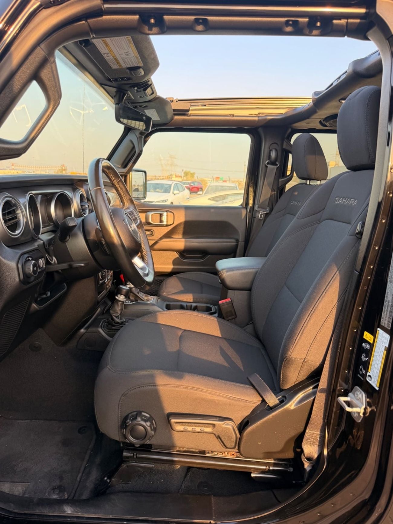 Jeep Wrangler Sahara 2.0L Full option