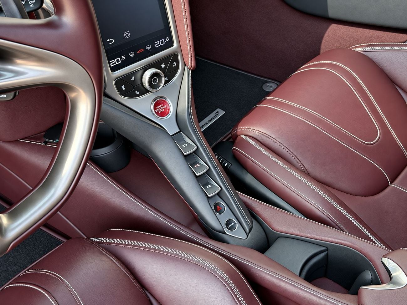 مكلارين 720S LUXURY