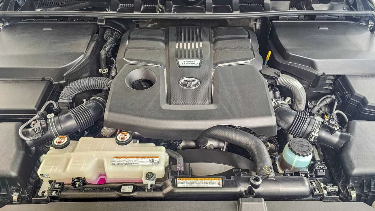 Toyota Land Cruiser VXR