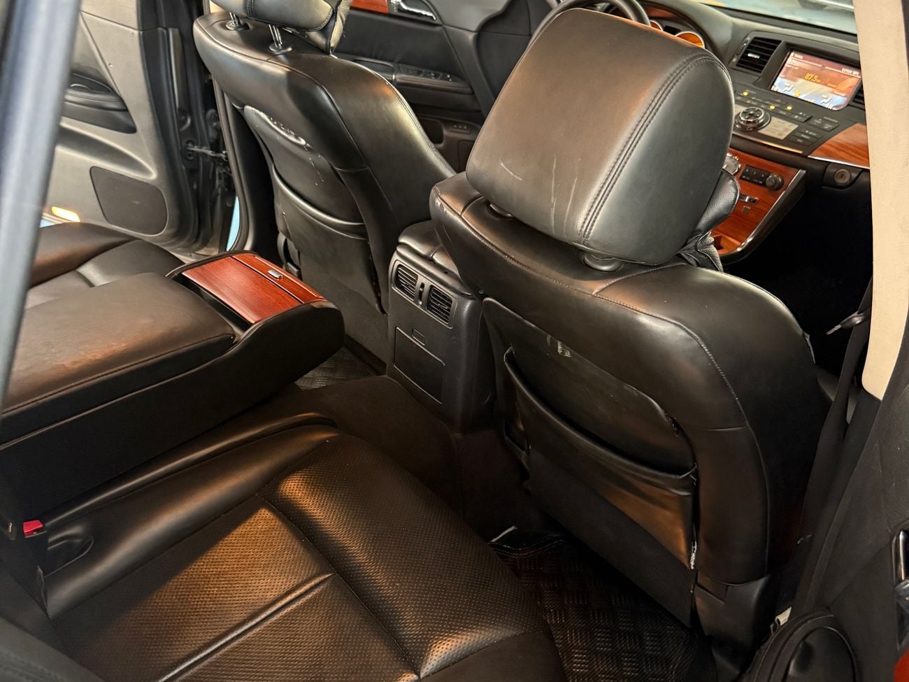 Infiniti M45 STANDARD