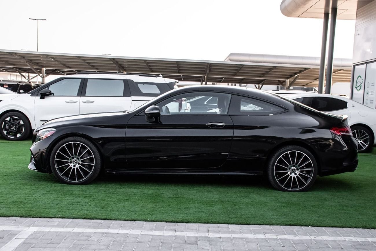 Mercedes Benz C300 STANDARD