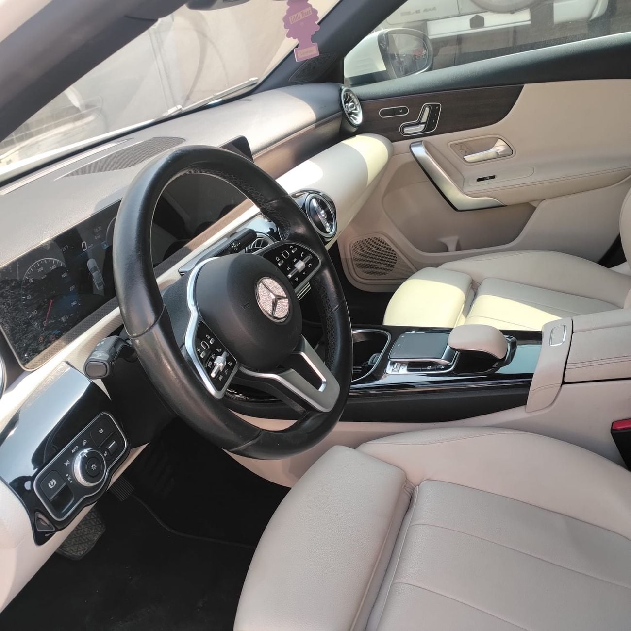 Mercedes Benz A220 STANDARD