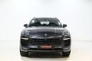 Porsche Macan TURBO 2017 Porsche Macan Turbo, Full Service History, Excellent Condition, GCC