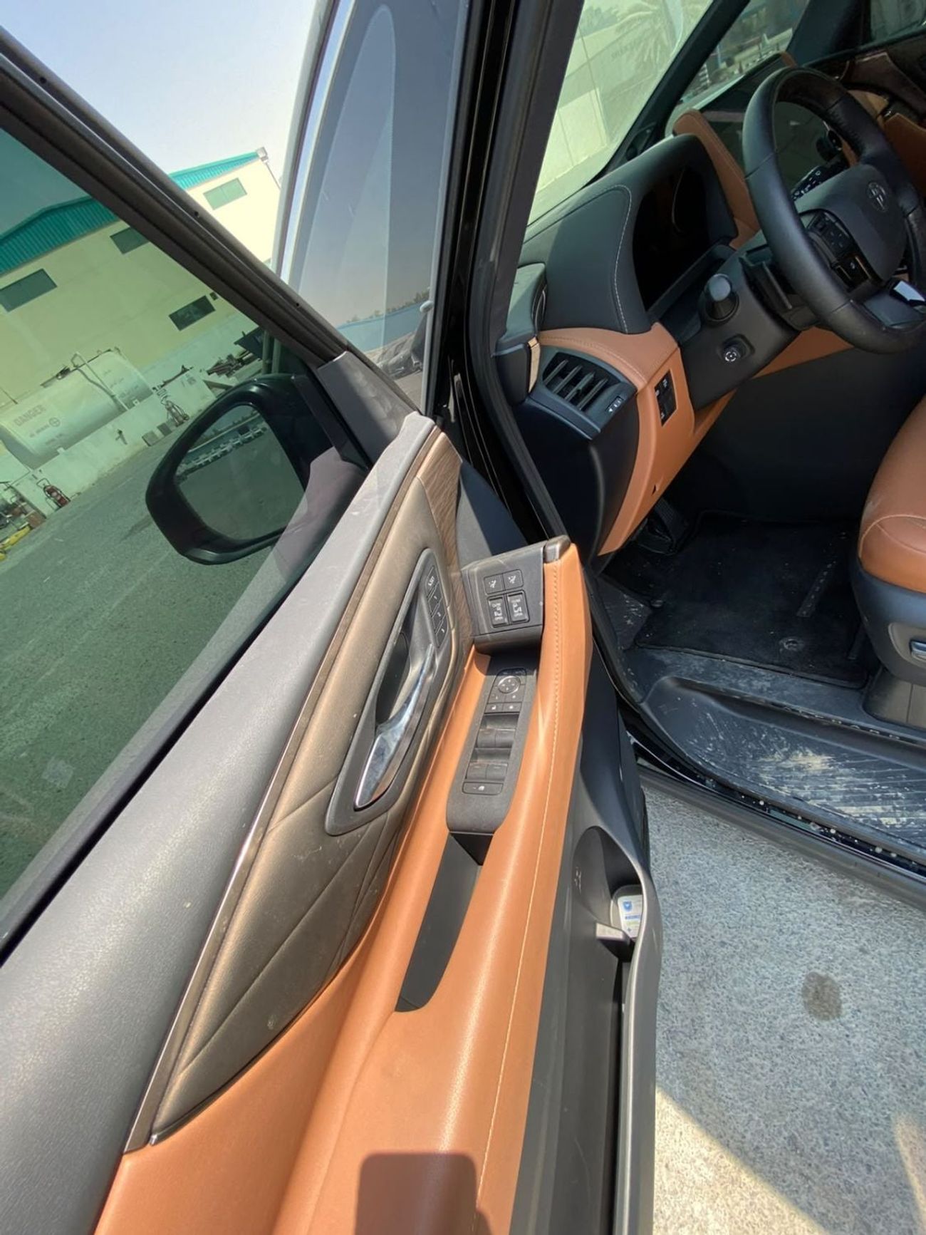 Toyota Alphard VIP