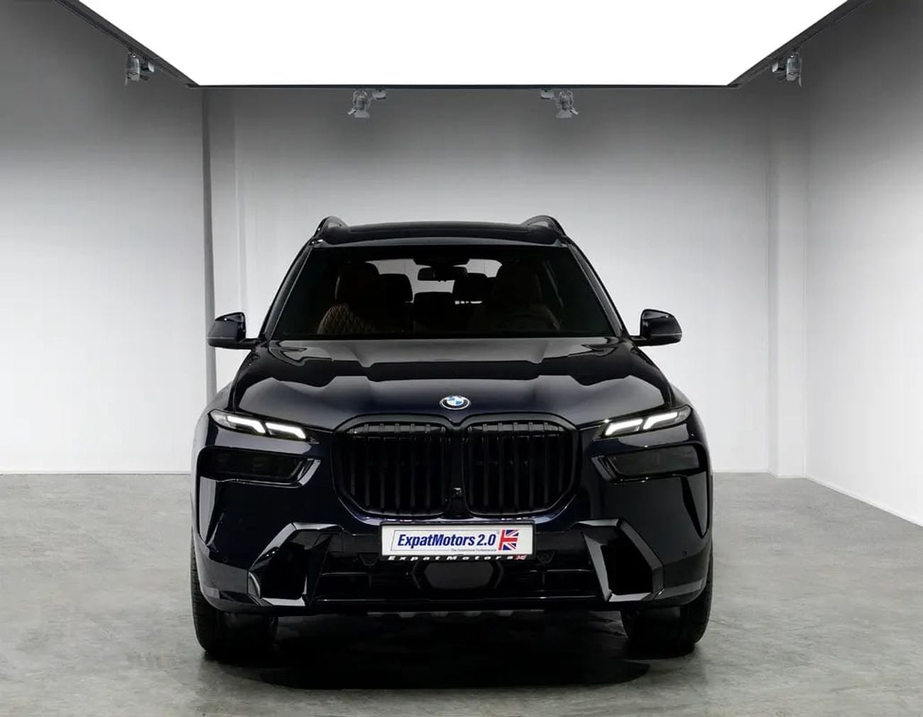 بي أم دبليو X7 XDRIVE40I M SPORT M SPORT PRO PACKAGE • Warranty + Service Contract • FDSH • GCC