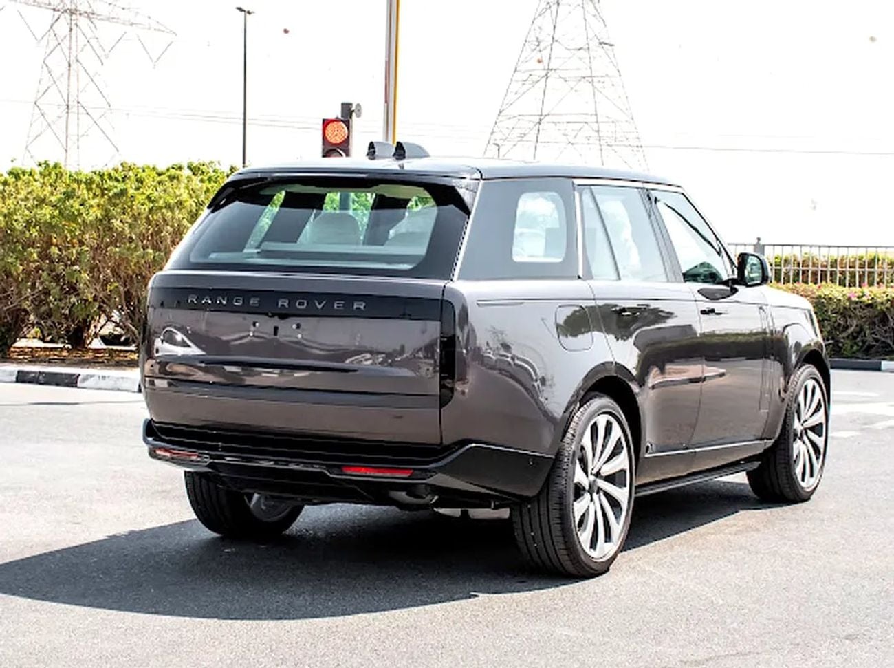 Land Rover Range Rover Brand HSE | GCC Specs | Luxury Reimagined