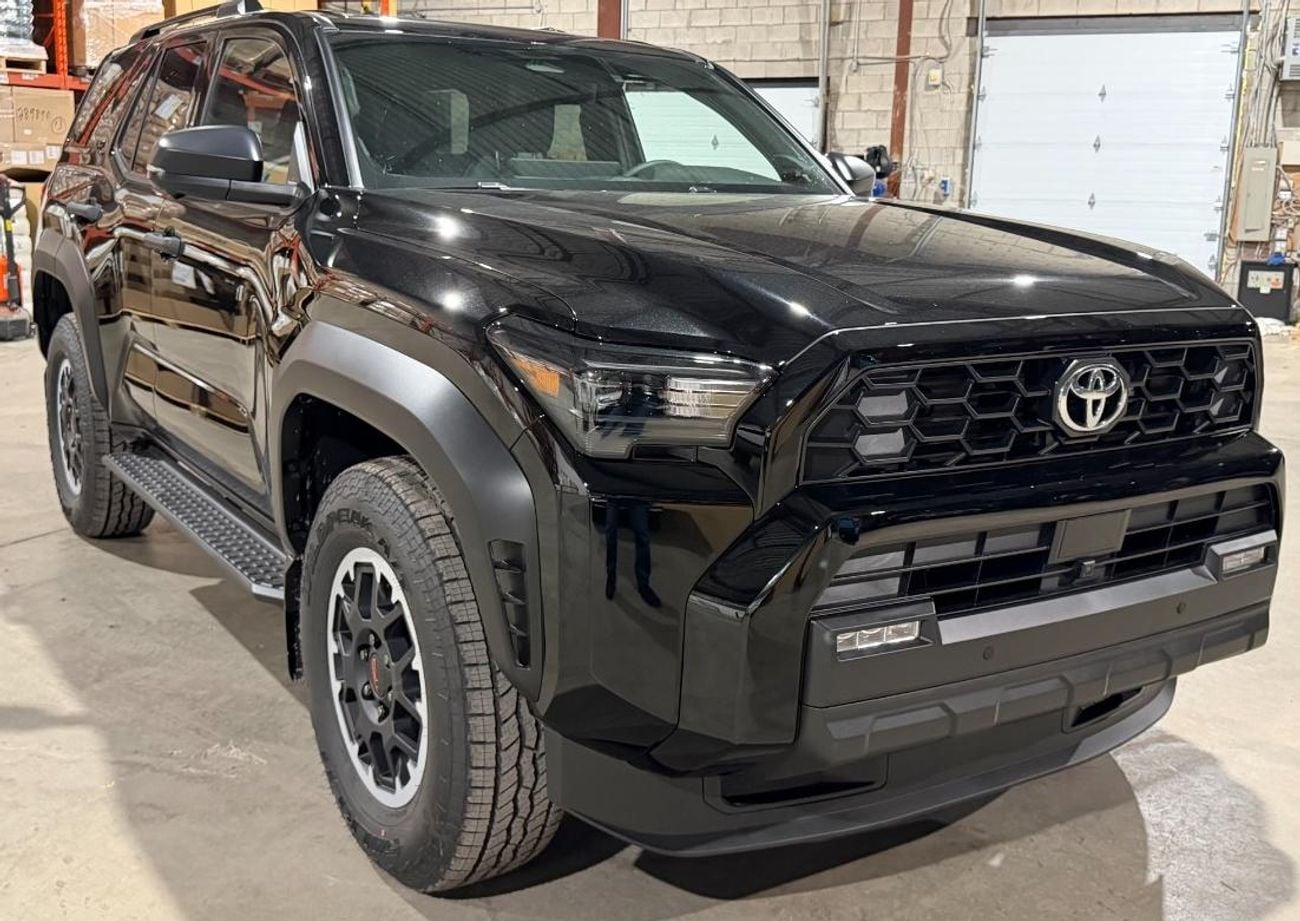 تويوتا فور رنر TRD OFFROAD PREMIUM بنزين TRD OFFROAD PREMIUM 5-Str
