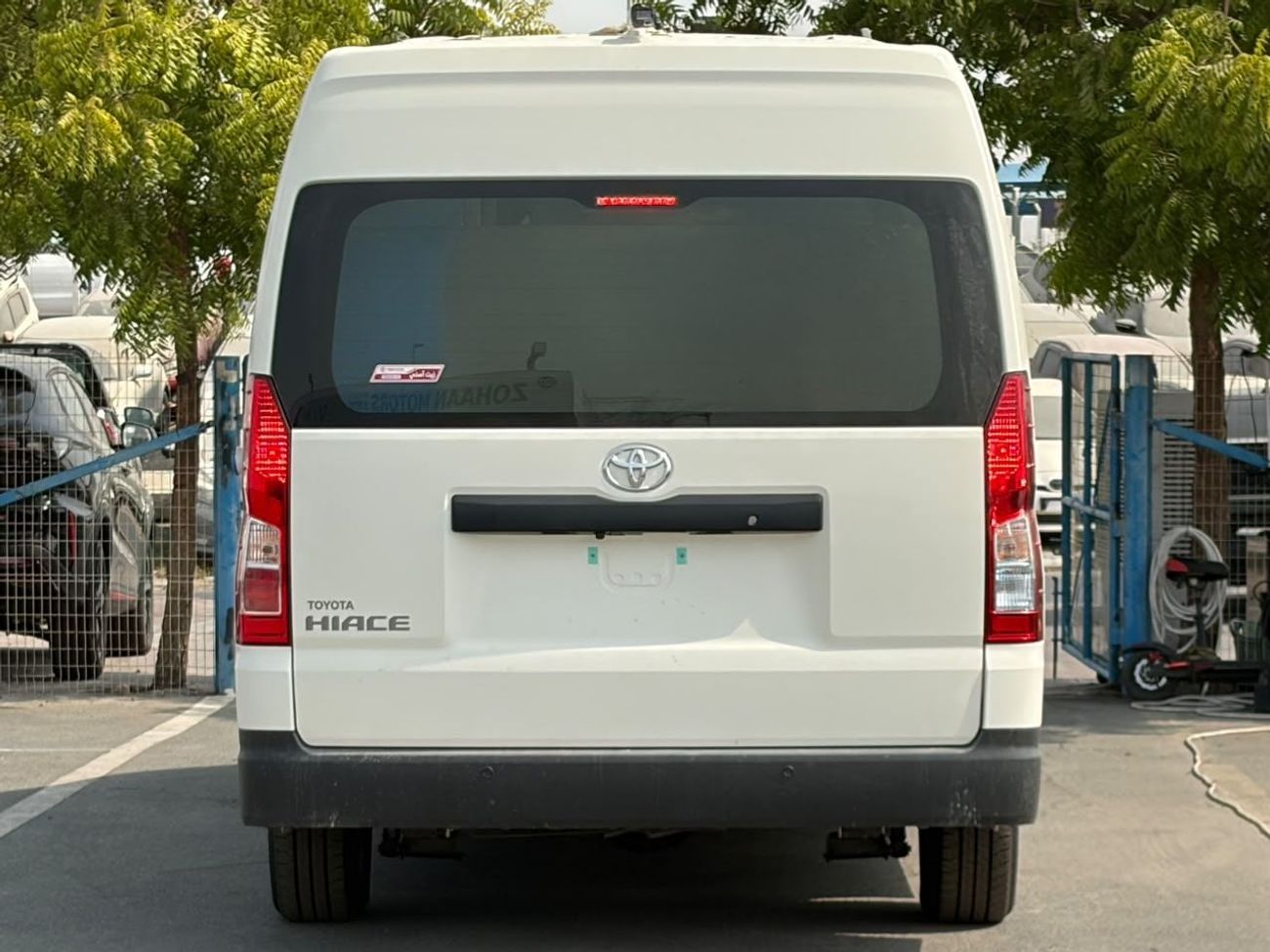 Toyota Hiace HIGHROOF | 3.5L V6 PETRO M/T | EMERGENCY MEDICAL AMBULANCE | MY2026