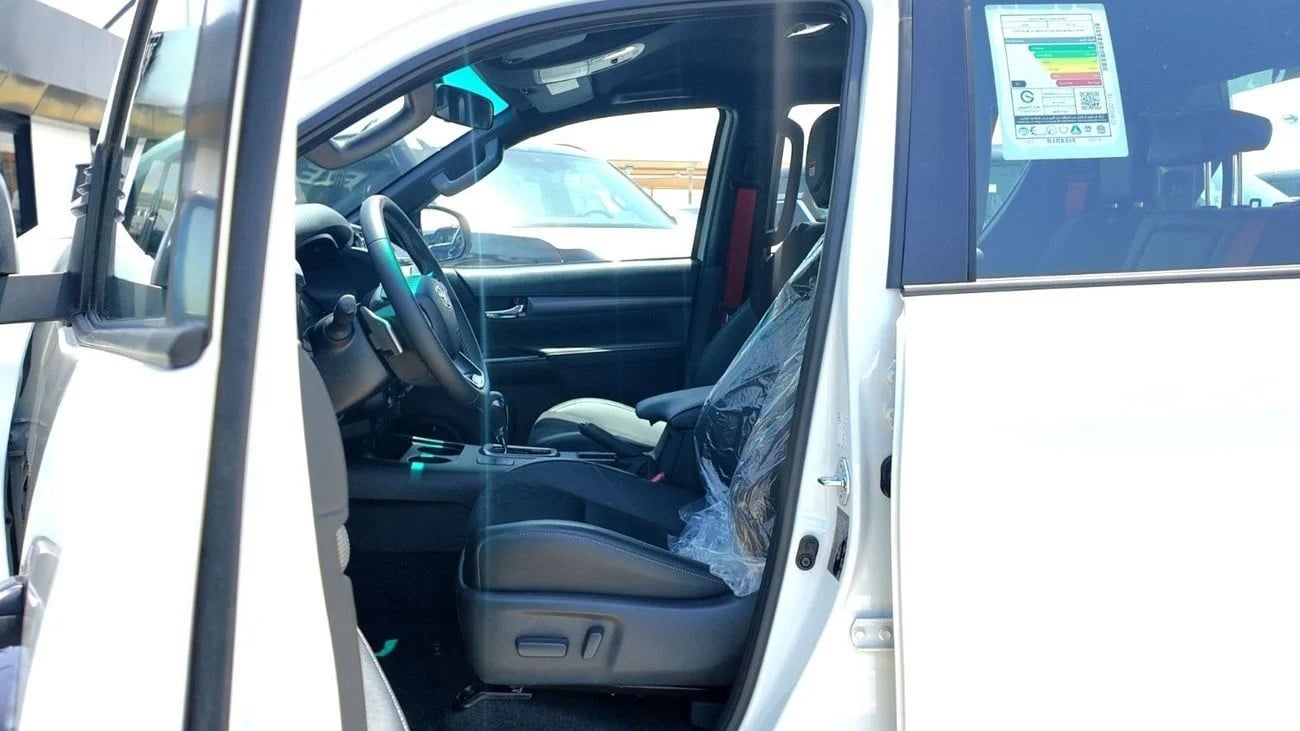 Toyota Hilux GR SPORT