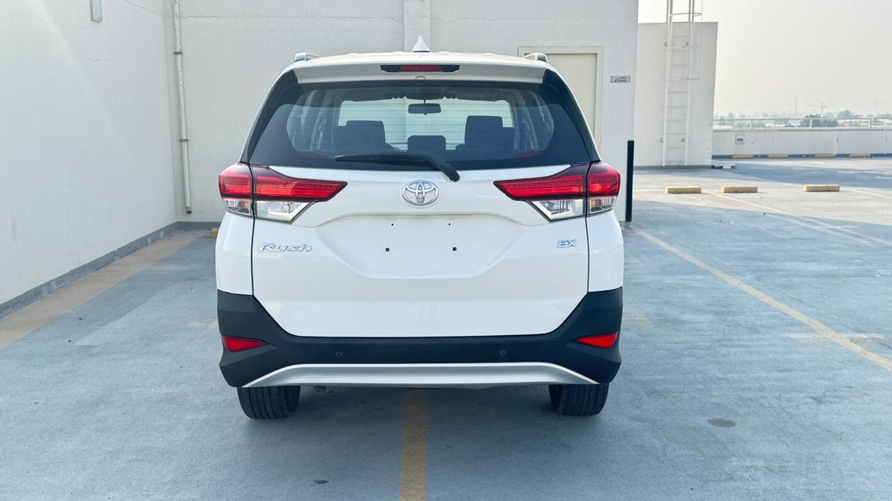 Toyota Rush EX GCC SPECS AGENCY SERVICE