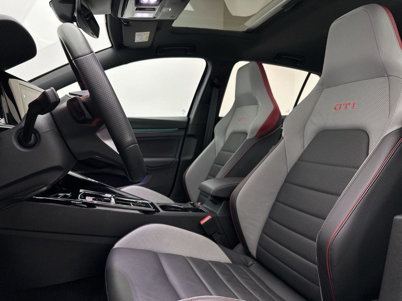 Volkswagen Golf GTI Leather 2L – High Spec | Vienna Leather | 19" Alloys | Panoramic Roof