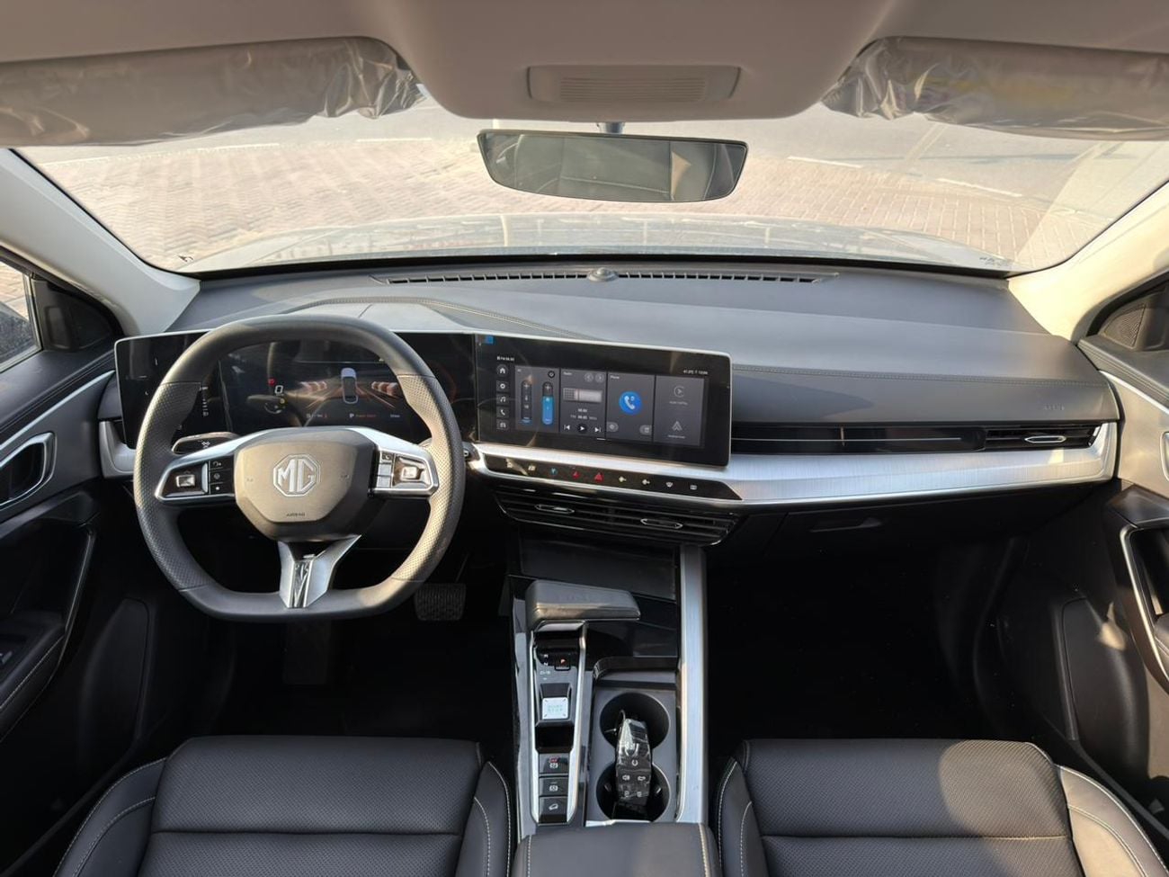 MG One STANDARD 1.5L Petrol 2024 Export Price @ 47,000 AED
