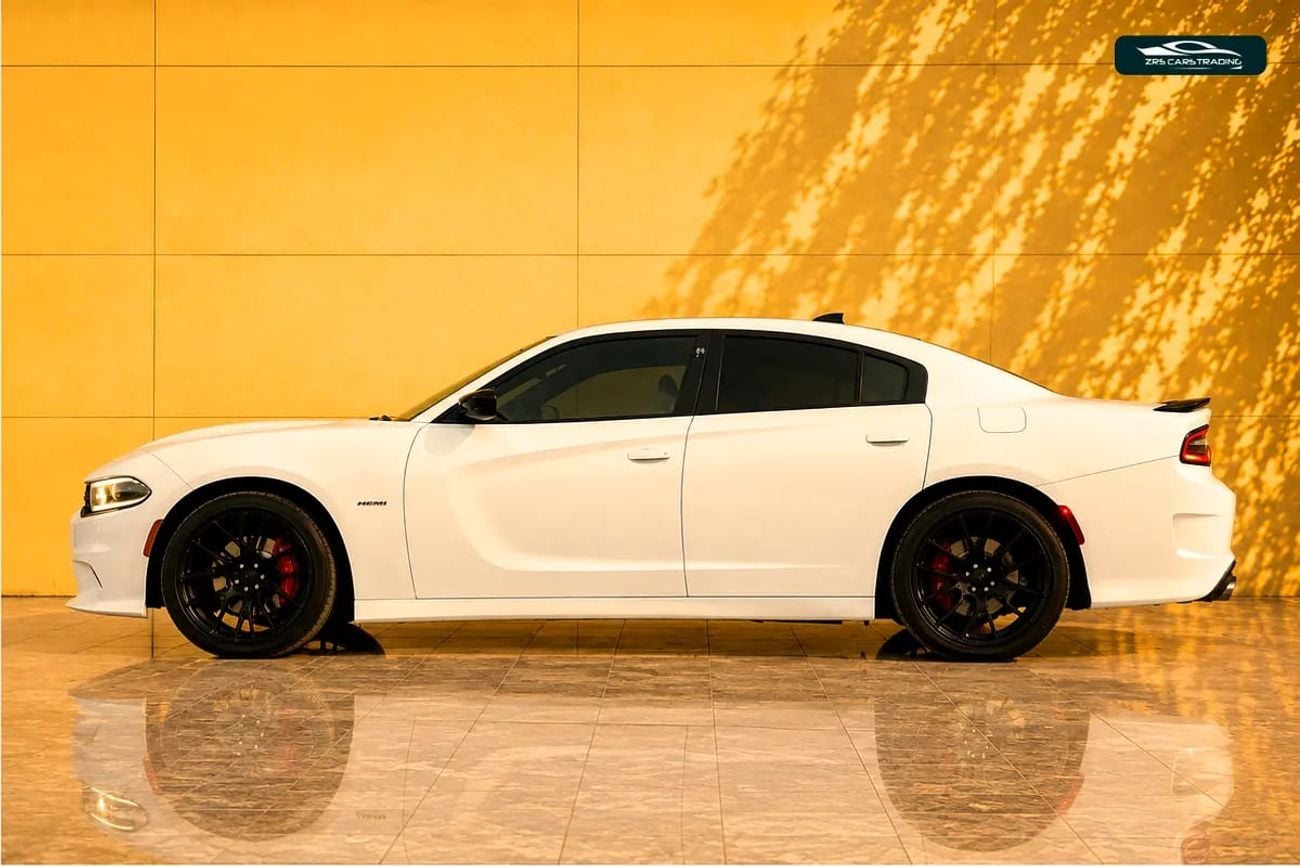 دودج تشارجر SXT USA specs 546.00 monthly
