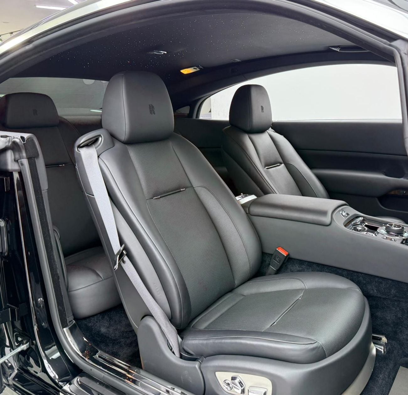 Rolls Royce Wraith STANDARD 2017 Rolls Royce Wraith, Full Rolls Royce Service History, Fully Loaded, Excellent Condition, Jap
