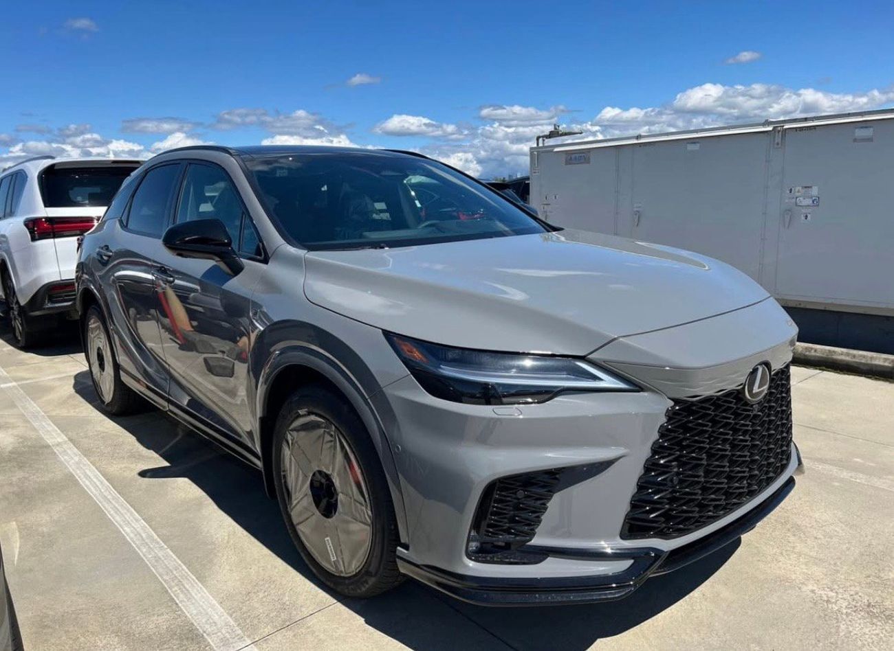 لكزس RX 500h F SPORT PERFORMANCE