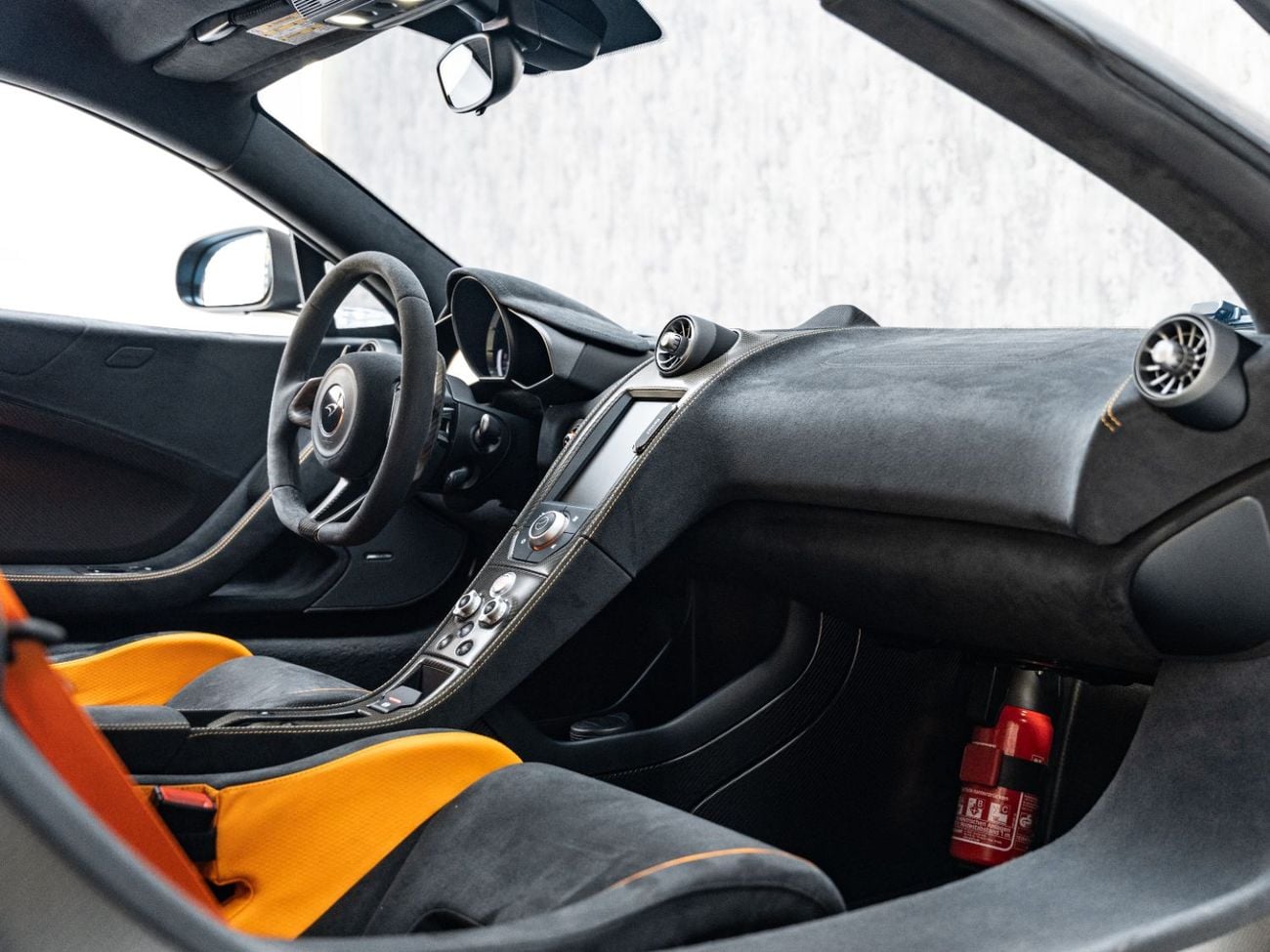 McLaren 675LT COUPE