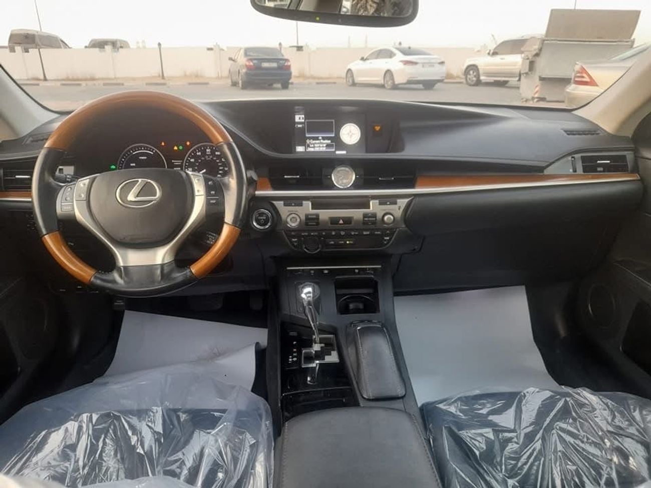 لكزس ES300h STANDARD 2013