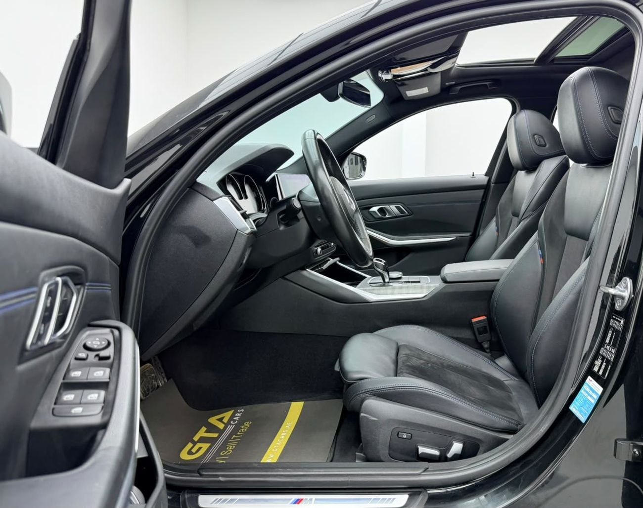 بي أم دبليو 320 M SPORT