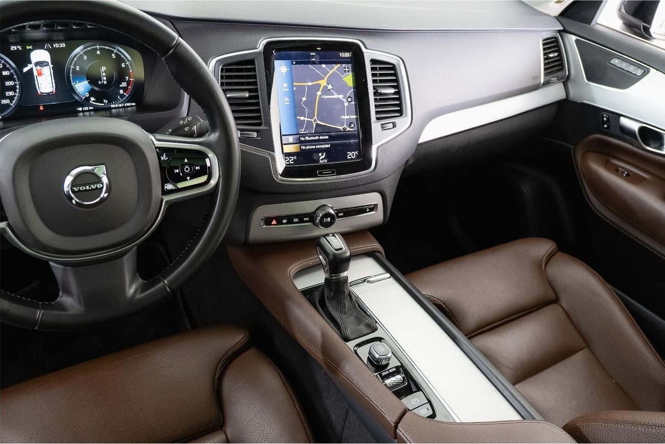 Volvo XC90 T6 MOMENTUM