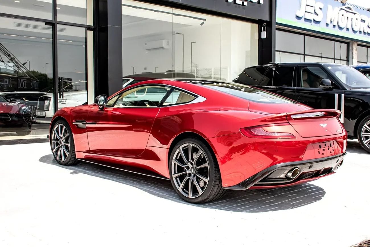 Aston Martin Vanquish Carbon Black | GCC Specs | Pristine Condition