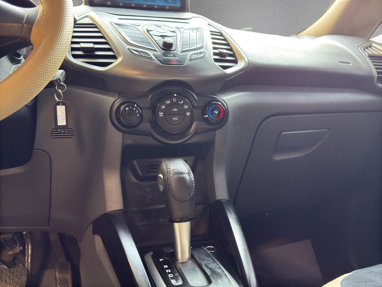 Ford EcoSport TREND 2015 Ford EcoSport | GCC Specs | Single Owner | 141,700 KM