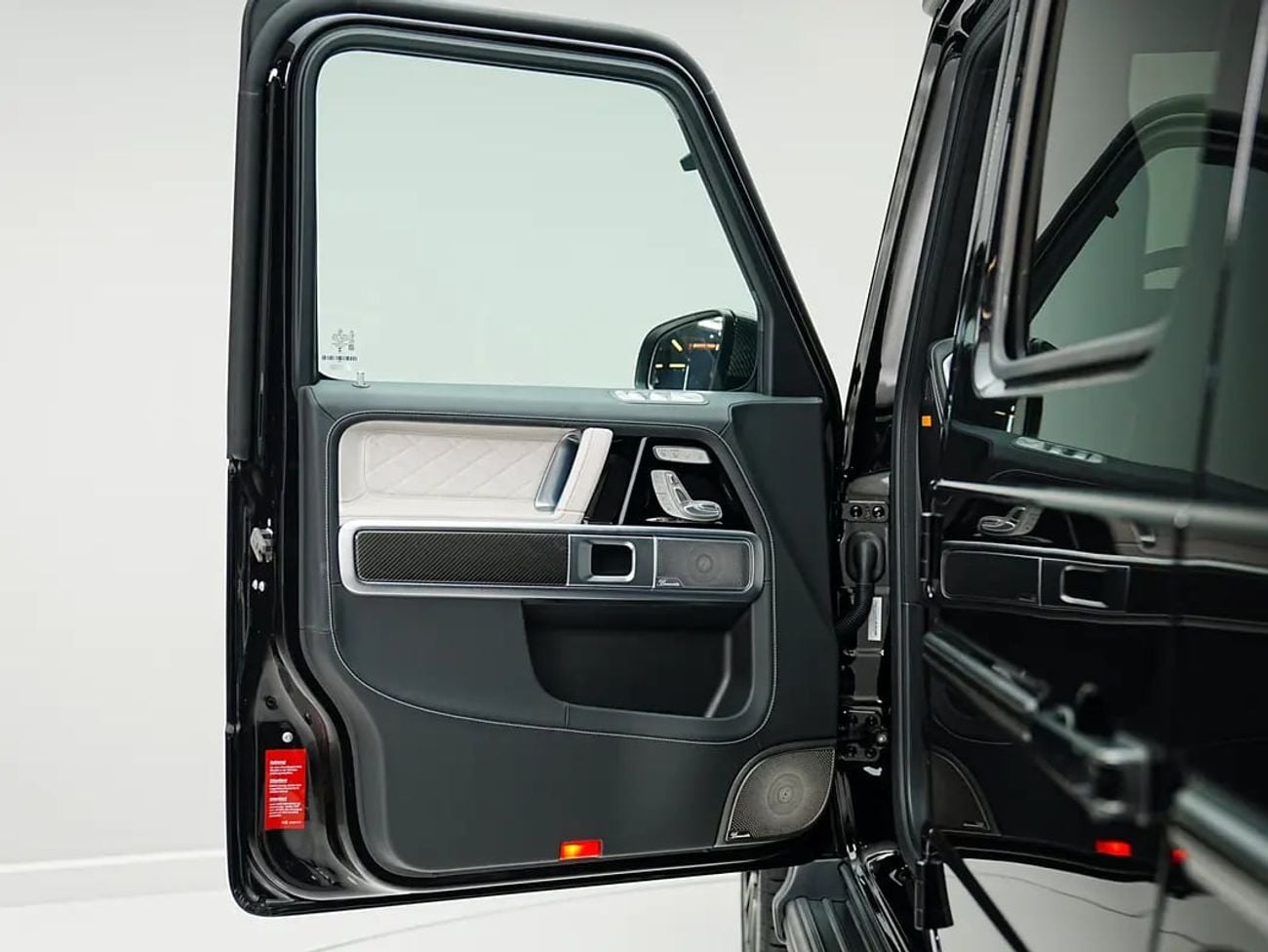 Mercedes Benz G63 AMG STANDARD G63 AMG | A22 | WARRANTY | FULL OPTION