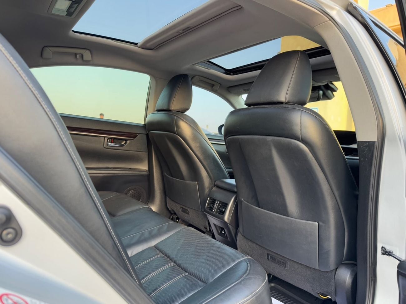 Lexus ES350 2016