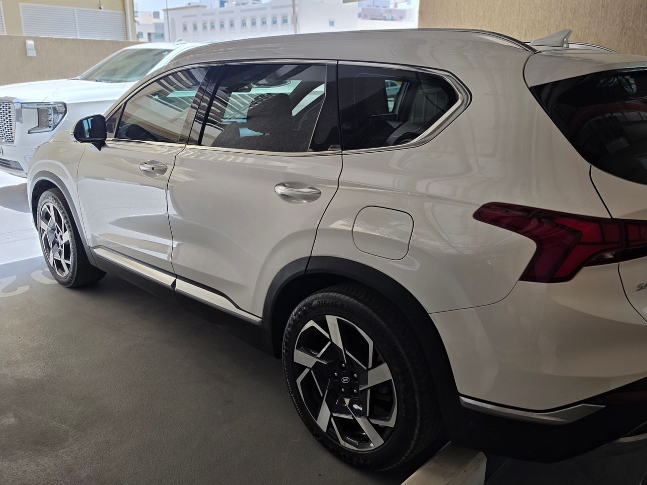 Hyundai Santa Fe PREMIUM PLUS