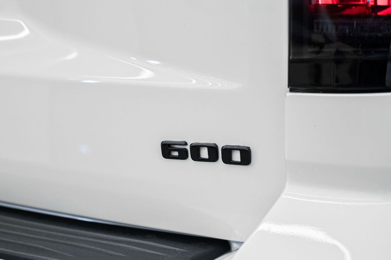Cadillac Escalade SPORT Full Options | GCC Specs | 5 Years Warranty and Service Al Ghandi